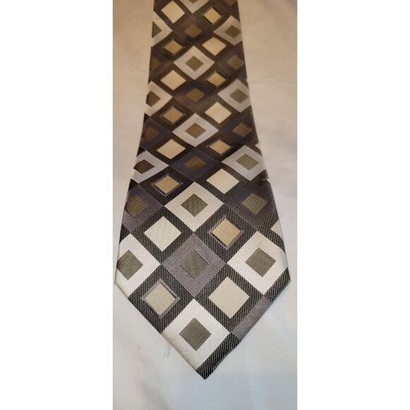Roberto Villini Collsezione Necktie 58"x4" 100% Silk Tie Geometric Tan Gold - Picture 2 of 8